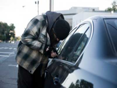 Noticia de Almería 24h: Detenido dos veces en días consecutivos por robo con fuerza en el interior de varios vehículos