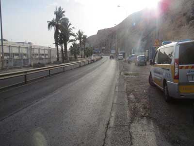 Noticia de Almería 24h: Detenido un conductor a casi 100 km/h más de la permitida por la Vía Parque