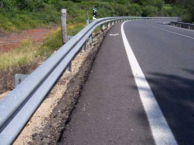 Diputacin mejorar 1.700 metros de barrera bionda de la Red Provincial de Carreteras
