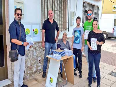 Noticia de Almería 24h: Serafín Pedrosa recoge las reivindicaciones de los vecinos en Matagorda