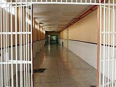 Comienza el juicio al acusado de maltrato y violación a una discapacitada dentro de la cárcel de El Acebuche