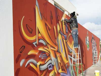 El Festival Hip Hop Street Vcar 2015 inicia sus preparativos con la convocatoria del concurso para la eleccin del cartel y para el certamen de graffiti
