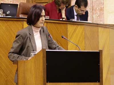 Rosala Martn traslada al Parlamento andaluz la inquietud de vecinos de Topares por la instalacin de un cebadero porcino