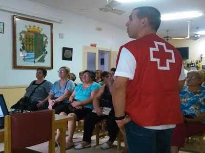 Cruz Roja Espaola en Vera imparte talleres de seguridad en el hogar dirigidos a personas mayores