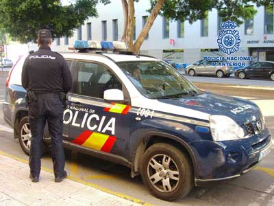 Cuatro menores detenidos por asalto y robo con violencia