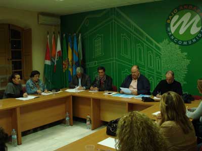 El Presupuesto de la Mancomunidad para 2015 apuesta por seguir mejorando e impulsando la comarca