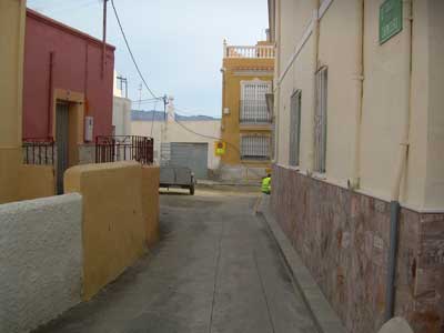 El Plan de mejora de redes llega a la calle Zapatero de Huércal de Almería