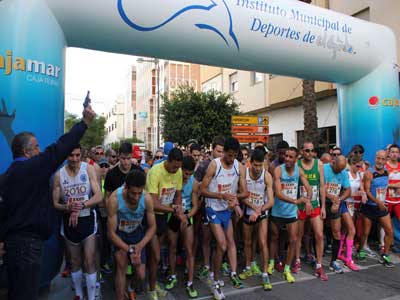 xito de participacin con cerca de 900 participantes en la XXVII edicin de la carrera urbana ms popular del ao, la San Silvestre Ciudad de El Ejido