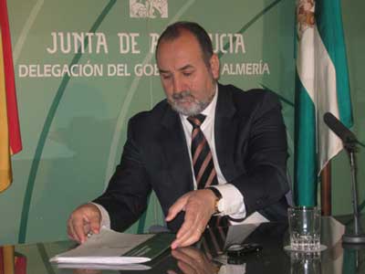Jos Manuel Ortiz celebra que el Ayuntamiento publique hoy por fin las bases para  rebajar el IBI a los afectados por el granizo de 2013