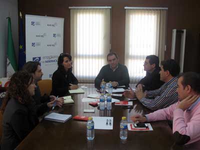 La delegacin de ICEX en Almera se interesa por conocer la situacin y necesidades del sector del mrmol