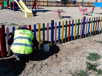 Reparaciones para mejorar la va pblica y mantenimiento de parques infantiles