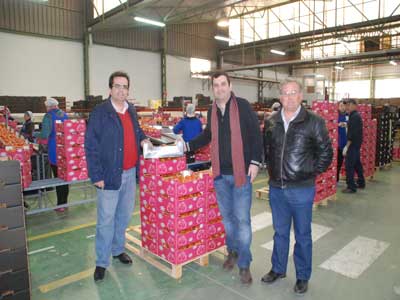 El alcalde de Njar visita las instalaciones de Agroponiente en Campohermoso