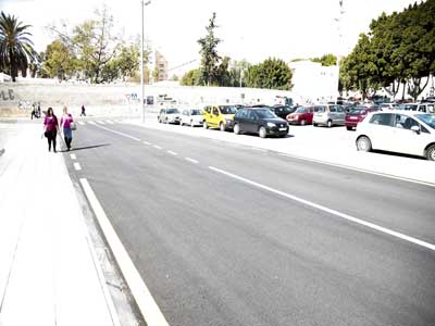 El Ayuntamiento recepciona las obras que unen las calles Santiago y Haza de Acosta a travs de un nuevo vial