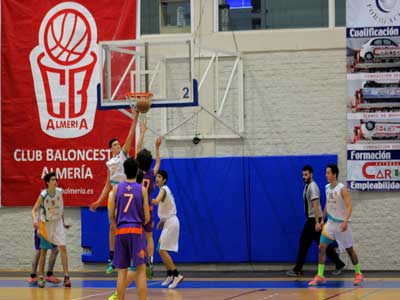 Trece equipos y 200 participantes en el Torneo del Da de Andaluca organizado por el Club Baloncesto Almera