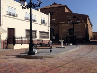 Finalizan las obras en la Plaza Jose Bellver y del entorno de la Iglesia 