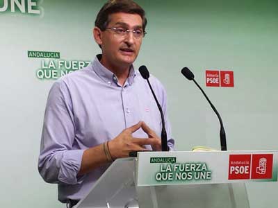 El PSOE presenta candidaturas en todos los municipios y confa en lograr el respaldo mayoritario de los almerienses