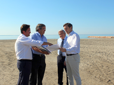 Una nueva aportacin de arena en Balerma reforzar la regeneracin del litoral de cara a la temporada estival