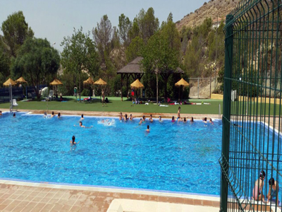 Arranca la temporada de bao en Tabernas con la apertura de la piscina municipal