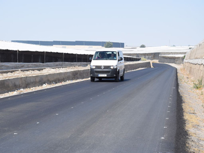 Finaliza el asfaltado de la carretera del sector IV, dentro del Plan Encamina2 de la Junta de Andaluca
