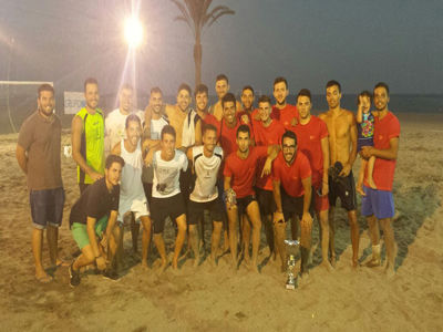 El Torneo de Ftbol Playa se tom las playas de Carboneras y Agua Amarga el pasado fin de semana