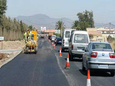 Cortes de carriles en la carretera AL-3406 en los trminos municipales de Alhabia e llar