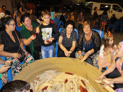 Adra celebra su tradicional Desgranijo una tradicin a recuperar
