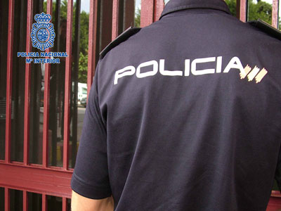 Un detenido por robo con fuerza en una vivienda, el arrestado adems tenia prohibida la entrada en Espaa