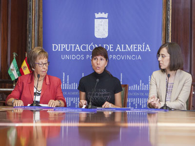 Diputacin y ALMUR apuestan por Mujeres empresarias como motor de la economa almeriense
