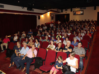 El Cine municipal de Hurcal-Overa se apunta a las nuevas tecnologas
