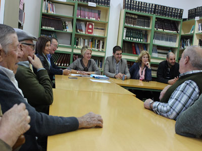 El Ayuntamiento anuncia una docena de medidas en Cortijos de Marn en respuesta a las peticiones vecinales