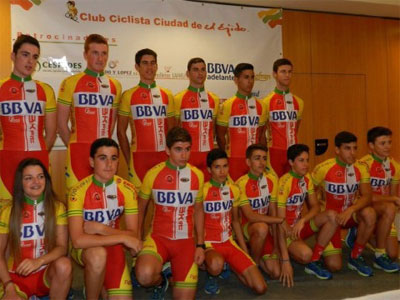 El Club Ciclista Ciudad de El Ejido inicia los entrenamientos para la temporada 2016