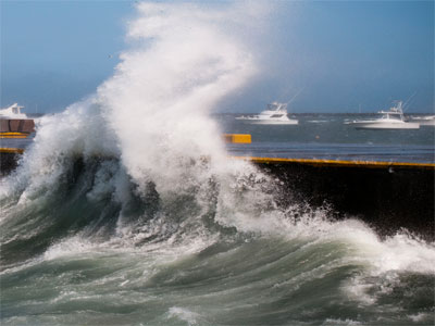 Alerta Naranja en Almera por fenmenos costeros de fuerza ocho y olas de hasta cuatro metros a partir de las 00:00 horas de esta noche