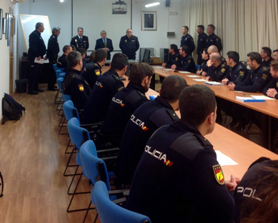 35 agentes han participado en el curso de especializacin de la Unidad de Prevencin y Reaccin (UPR) de la Polica Nacional