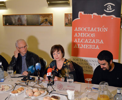 Las Puras, Amigos del Ferrocarril y el historiador Alfonso Ruiz recibirn los Premios Alcazaba