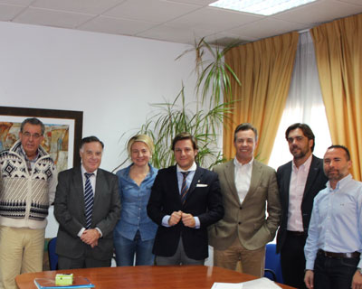 El Ayuntamiento impulsa un convenio de colaboracin para mejorar la profesionalizacin del sector turstico 