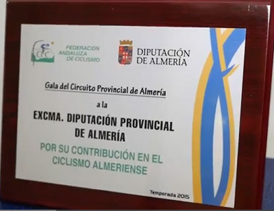 Diputacin recibe un premio de Diputacin en la Gala del Ciclismo de Almera 