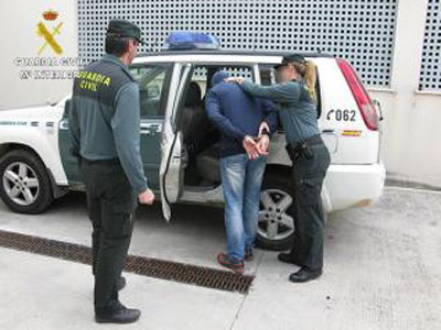 La Guardia Civil detiene al autor de ms de 30 robos en interior de vehculos en el Poniente almeriense