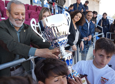 El IV Torneo de Ftbol Ciudad de Vera concluye con el Mlaga CF en Benjamines y el Sevilla FC en Alevines como campeones