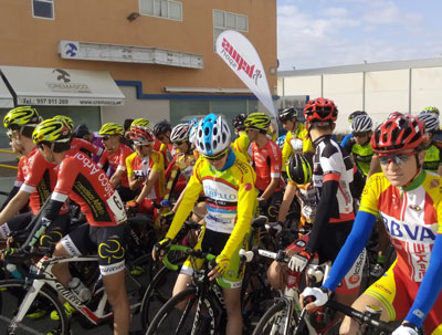 Podio del C. Ciclista C. El Ejido en el Trofeo Federacin de Lucena (Crdoba)
