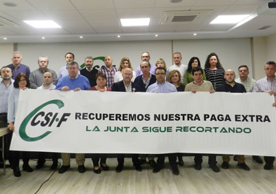 CSIF Almera convoca movilizaciones para exigir a la Junta el abono de la extra de 2012 