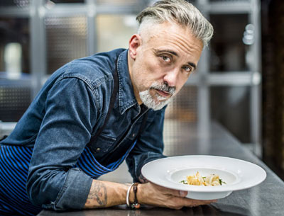 El prestigioso chef Sergi Arola, imparte una Masterclass en la Escuela de Hostelera y Turismo