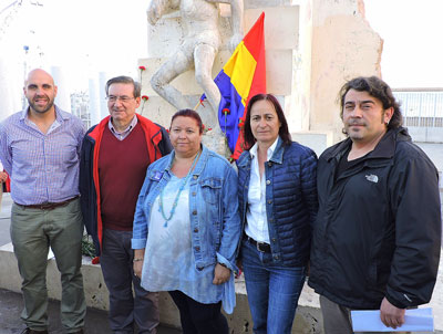 PSOE, IU y PCA rinden homenaje a las vctimas de Mauthausen en una nueva victoria sobre la desmemoria