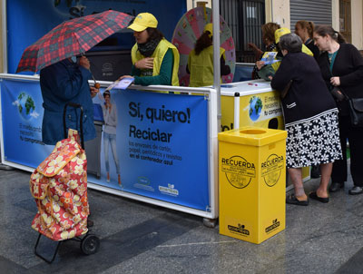 Llega a Gdor la campaa de concienciacin ambiental sobre reciclaje de envases domsticos