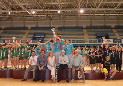 Los Juegos Deportivos Municipales de Voleibol renen a ms de mil canteranos
