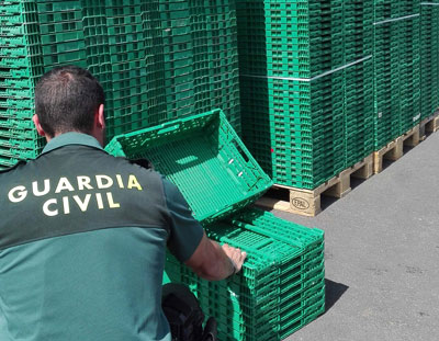Consiguen robar 75.000 cajas de plstico en una cooperativa valoradas en ms de 200.000 euros y son detenidos