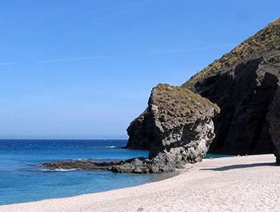 Cabo de Gata y los karst en yeso de Sorbas, principales atractivos del Ecoturismo almeriense