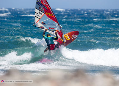 El ejidense Vctor Fernndez consigue su sexto campeonato de windsurf en en Pozo Izquierdo, Gran Canaria