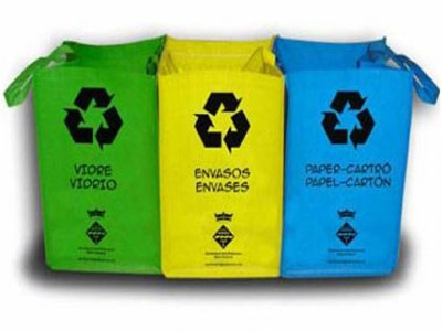 Reciclaplus, el reto del reciclaje, hace parada en Garrucha con Ecoembes