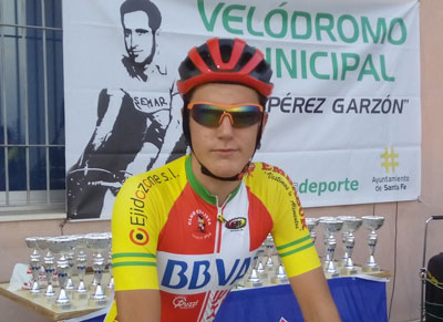 Nueva Victoria del Club Ciclista Ciudad de El Ejido en Granada