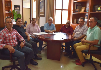 Antonio Bonilla apoya a la Junta Central de Usuarios, en sus reivindicaciones contra la sobreexplotacin del acufero del Poniente